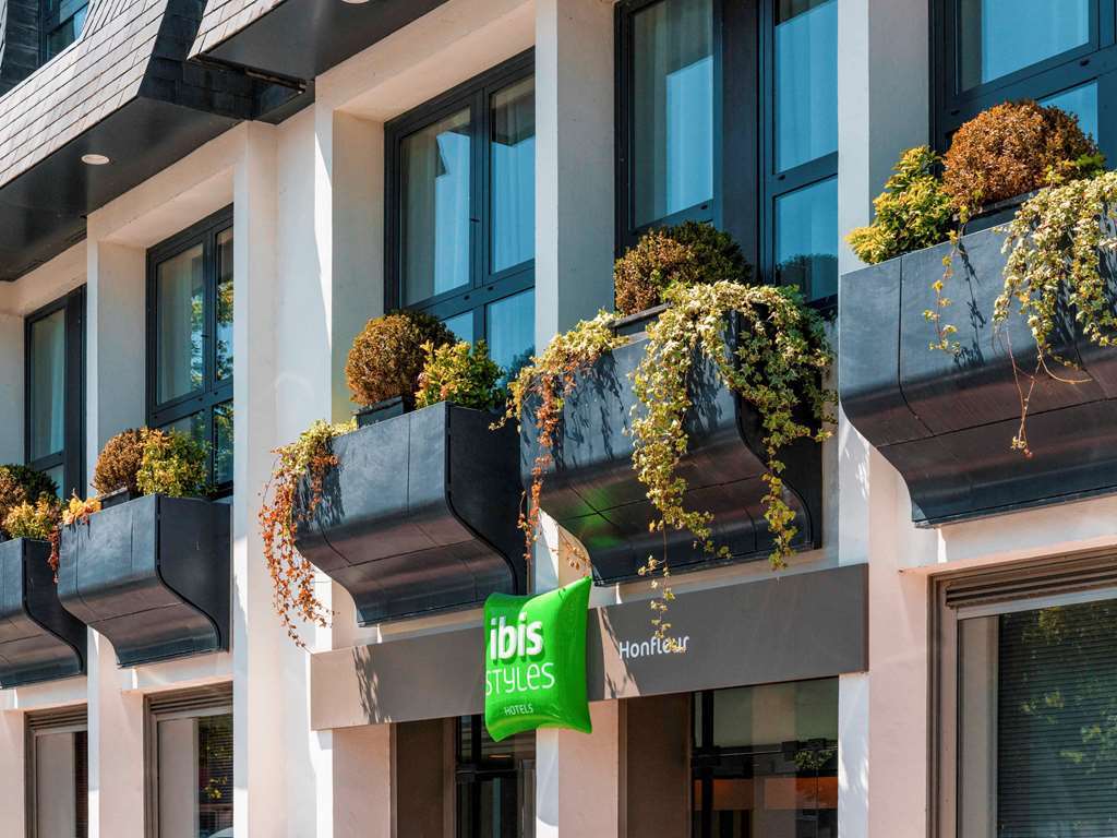 Hotel Ibis Styles Honfleur Centre Historique Exterior foto