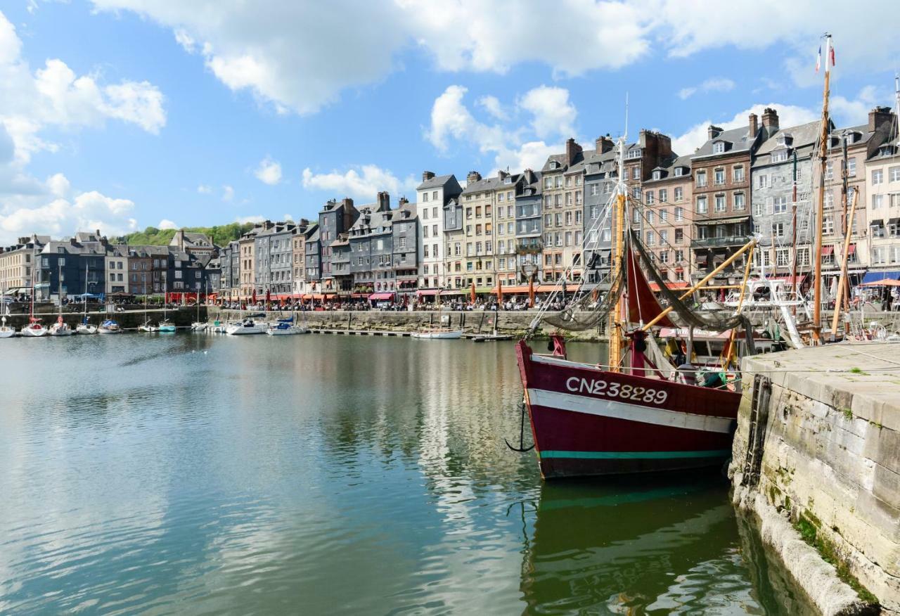 Ibis Styles Honfleur Centre Historique Hotel Exterior foto